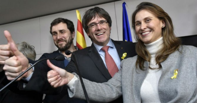 Phe ủng hộ độc lập giành chiến thắng trong bầu cử Catalonia