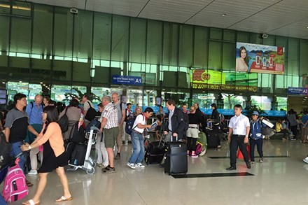 Giải cứu sân bay Tân Sơn Nhất, cần hơn 19.000 tỷ đồng