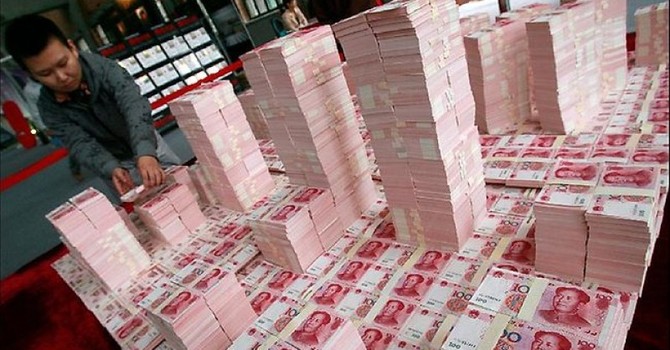Tại sao Trung Quốc ồ ạt bơm tiền vào nền kinh tế?