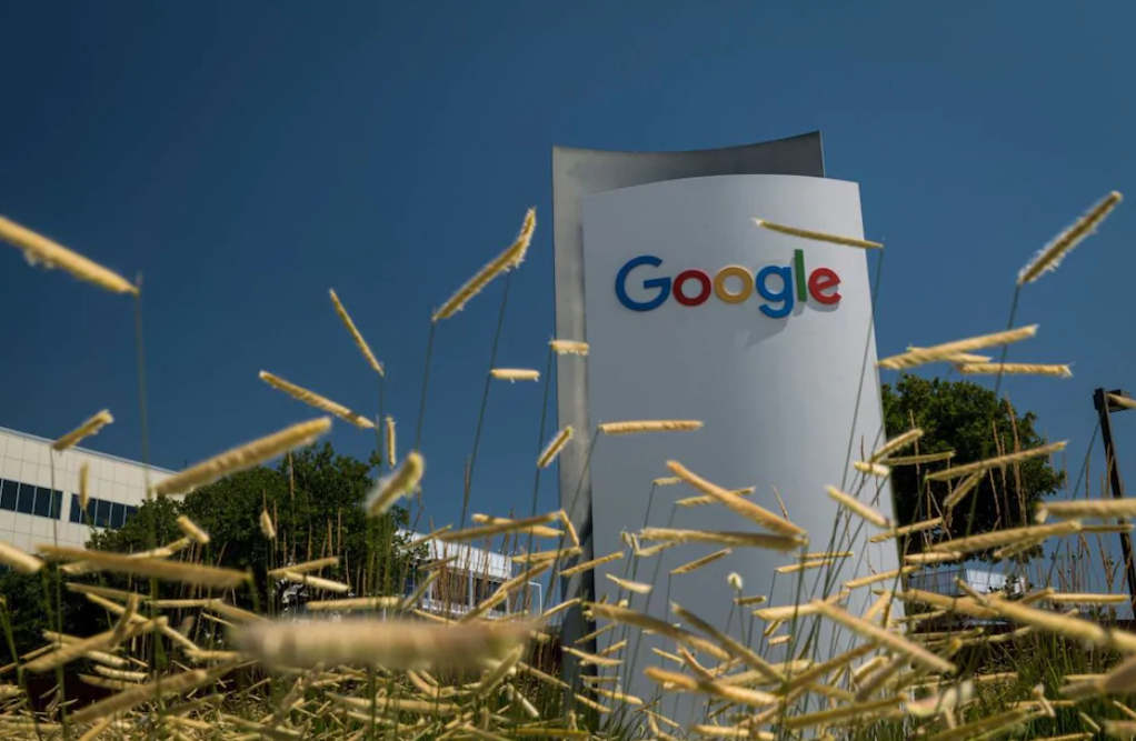 Google bị phạt vì tự chấm sao các khách sạn