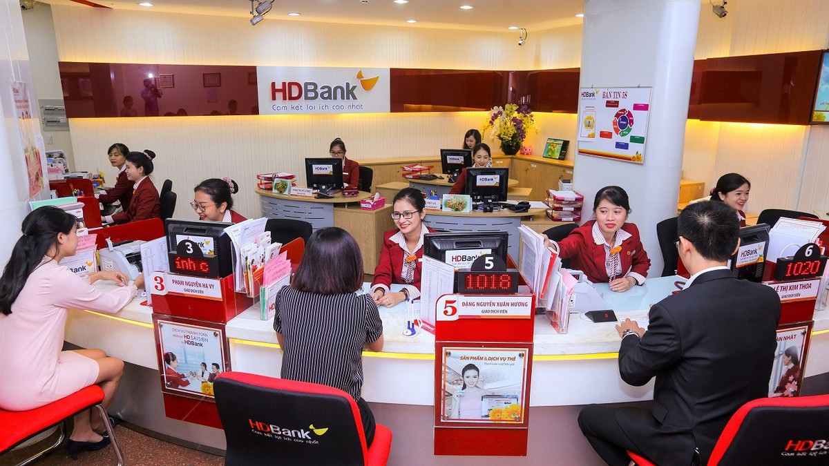 HDBank ưu đãi hàng loạt dịch vụ, quà tặng đến khách hàng dịp 8/3