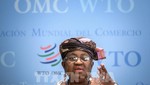 Tổng giám đốc WTO Ngozi Okonjo-Iweala phát biểu tại cuộc họp báo ở Geneva, Thụy Sĩ, ngày 12/4/2022. Ảnh: AFP/ TTXVN