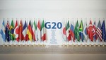 Quốc kỳ các nền kinh tế thành viên dự Hội nghị thượng đỉnh Nhóm Các nền kinh tế phát triển và mới nổi hàng đầu thế giới (G20), theo kế hoạch diễn ra ở Indonesia từ ngày 15 - 16/11/2022. Ảnh: POS-KUPANG.COM/TTXVN