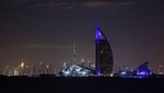 Một góc thành phố Dubai vào buổi tối. Ảnh: AFP