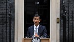 Thủ tướng Anh Rishi Sunak phát biểu tại số 10 phố Downing, London, ngày 25/10/2022. Ảnh tư liệu: AFP/TTXVN