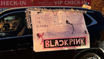 SVĐ Mỹ Đình tối "30 Tết": Giá vé concert BlackPink giảm sập sàn, chấp nhận lỗ hơn 50%, tặng quà nhưng đỏ mắt tìm khách