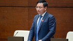 Bộ trưởng Bộ Giao thông vận tải Nguyễn Văn Thắng trả lời chất vấn của đại biểu Quốc hội - Ảnh: Quốc hội