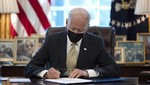 Tổng thống Mỹ Joe Biden ký ban hành Đạo luật giảm lạm phát