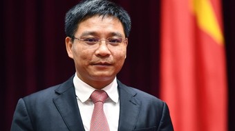 Chủ tịch tỉnh Quảng Ninh làm Hiệu trưởng trường Đại học Hạ Long