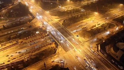 Trung Quốc 'gây sốc' khi xây cầu 1.300 tấn…chỉ trong 36 tiếng, báo nước ngoài phải ngỡ ngàng: 'Kỳ tích, thời gian thật đáng kinh ngạc'