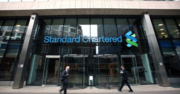 Standard Chartered คาดการณ์ว่าอัตราดอกเบี้ยจะลดลงอย่างต่อเนื่อง