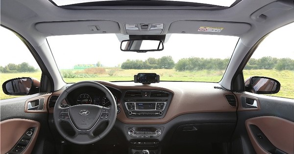 Đánh giá xe Hyundai i20 Active 2018 nâng cấp bản châu Âu