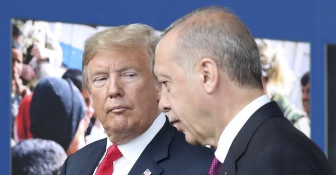 Tại sao Mỹ và Thổ Nhĩ Kỳ chưa thể hết đối đầu chính trị?