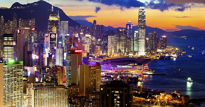 Chính phủ Trung Quốc hối thúc 100 doanh nghiệp nhà nước đổ tiền thâu tóm Hồng Kông