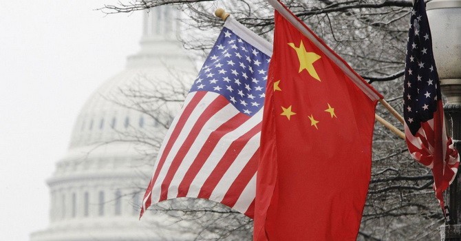 Trung Quốc né tránh thương mại khi trả đũa Mỹ vì luật Dân chủ và Nhân quyền
