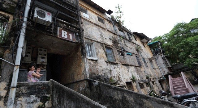 Cải tạo chung cư cũ nát ở Hà Nội: Thủ đô còn nhem nhuốc đến bao giờ?