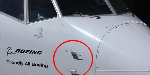 Ống pitot trên một máy bay Boeing