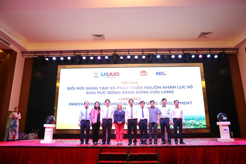 USAID, Ministry of Planning and Investment, and Leaders of the Mekong Region Launch Mekong Innovation Initiative