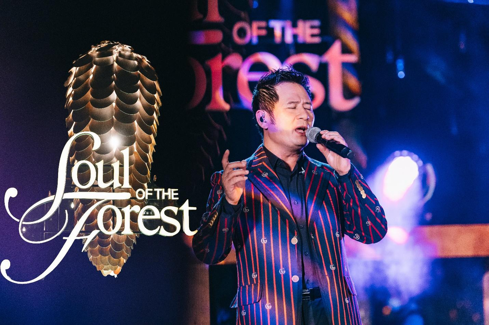 Ca sĩ Bằng Kiều xúc động khi lần đầu hát giữa rừng thông trong Soul Of The Forest
