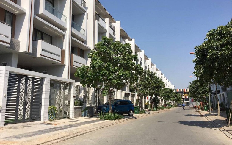 Diễn biến trái chiều của thị trường bất động sản nhà phố tại Hà Nội và TP. HCM