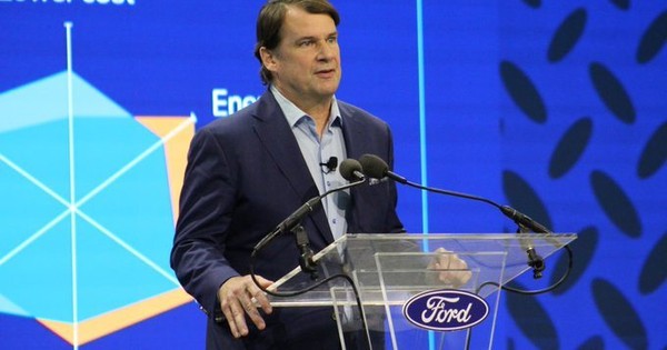 CEO Ford: "Không phải Tesla, xe điện đến từ đất nước này mới là đối thủ đáng sợ nhất"