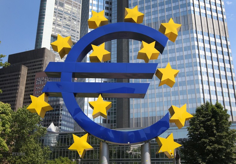 Lạm phát của Eurozone giảm nhiều hơn dự kiến