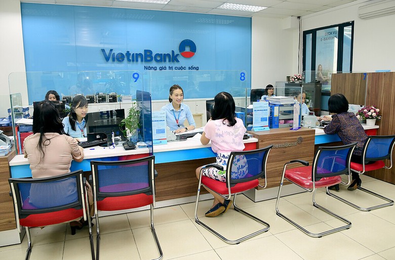 Fitch Upgrades Vietinbank's Viability Rating to 'b'; Affirms IDR at 'BB-'; Outlook Positive