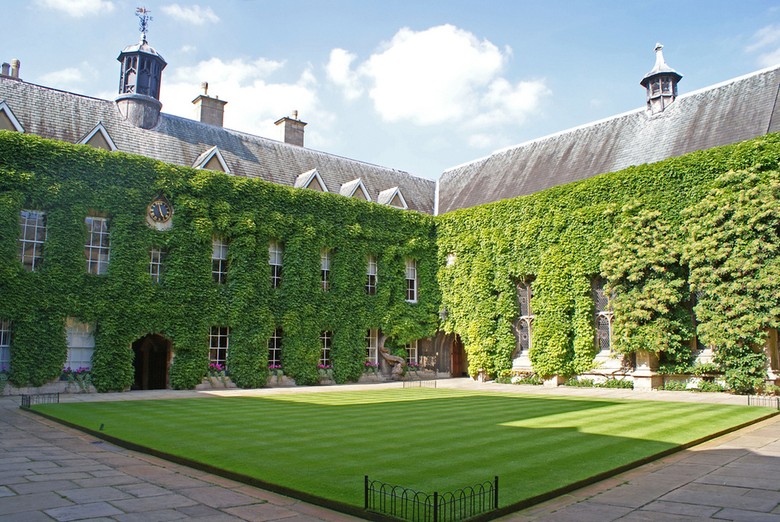 Ngắm những hình ảnh đẹp tựa “xứ sở thần tiên” của Đại học Oxford