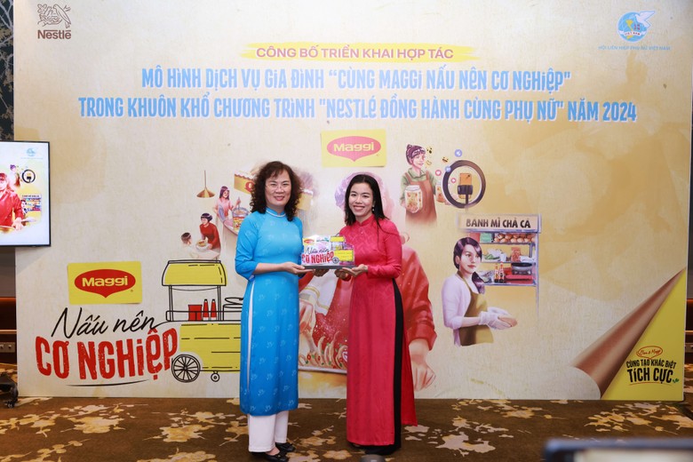Đại diện Hội LHPN Việt Nam và Nestlé Việt Nam công bố triển khai mô hình “Cùng Maggi Nấu nên cơ nghiệp”