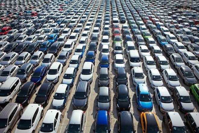 Doanh số ôtô tại Trung Quốc và châu Âu giảm do thiếu hụt chip