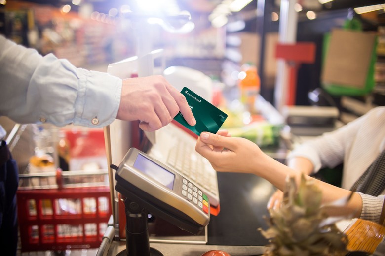 Thanh toán thẻ mang đến nhiều trải nghiệm thú vị trong chi tiêu hàng ngày