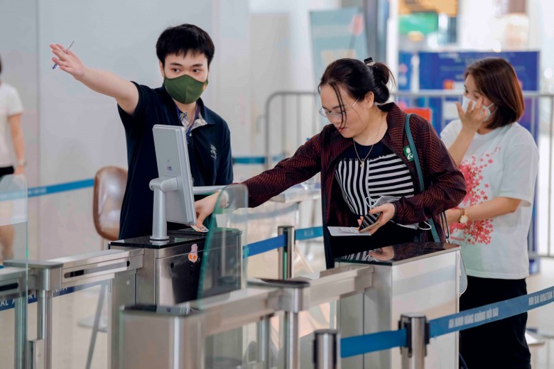 Cục Hàng không Việt Nam yêu cầu triển khai xác thực điện tử lĩnh vực hàng không