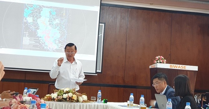 Ông Nguyễn Văn Thiền, Chủ tịch Biwase chia sẻ về hoạt động kinh doanh với nhà đầu tư - Ảnh: Huyền Trâm.