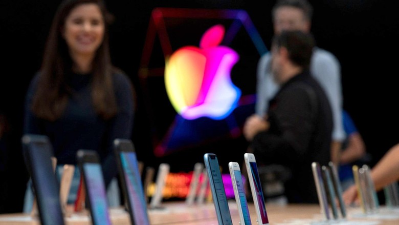 Apple muốn giảm thiểu rủi ro bằng việc đa dạng hoá nguồn cung ứng iPhone