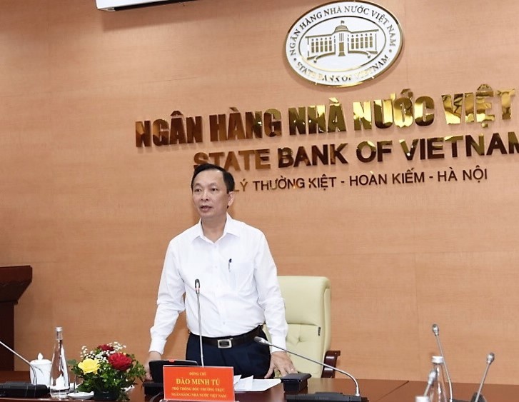 Phó Thống đốc Thường trực NHNN Đào Minh Tú chủ trì Hội nghị.